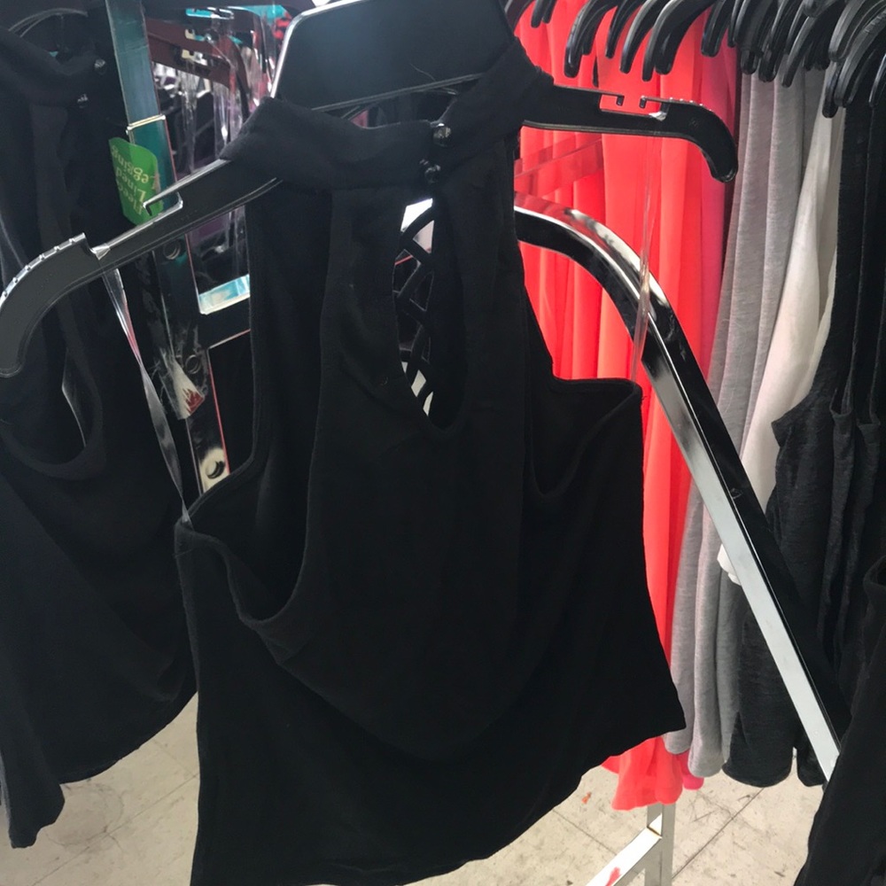Black crop top